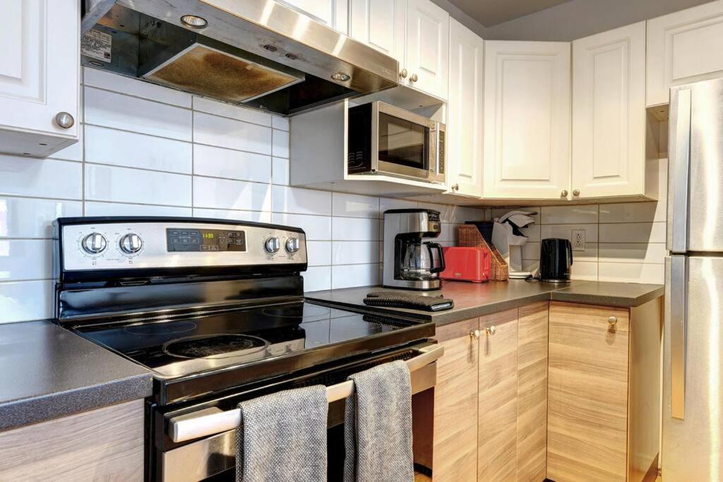 Apartamento Charming Unit With Balcony *